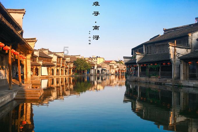 逃出昏暗的地下室